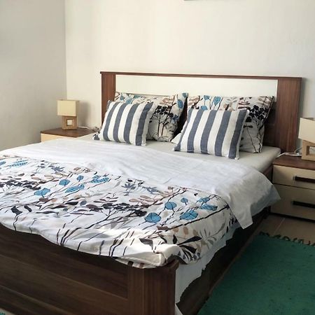 Apartments Pirka 피로바츠 외부 사진